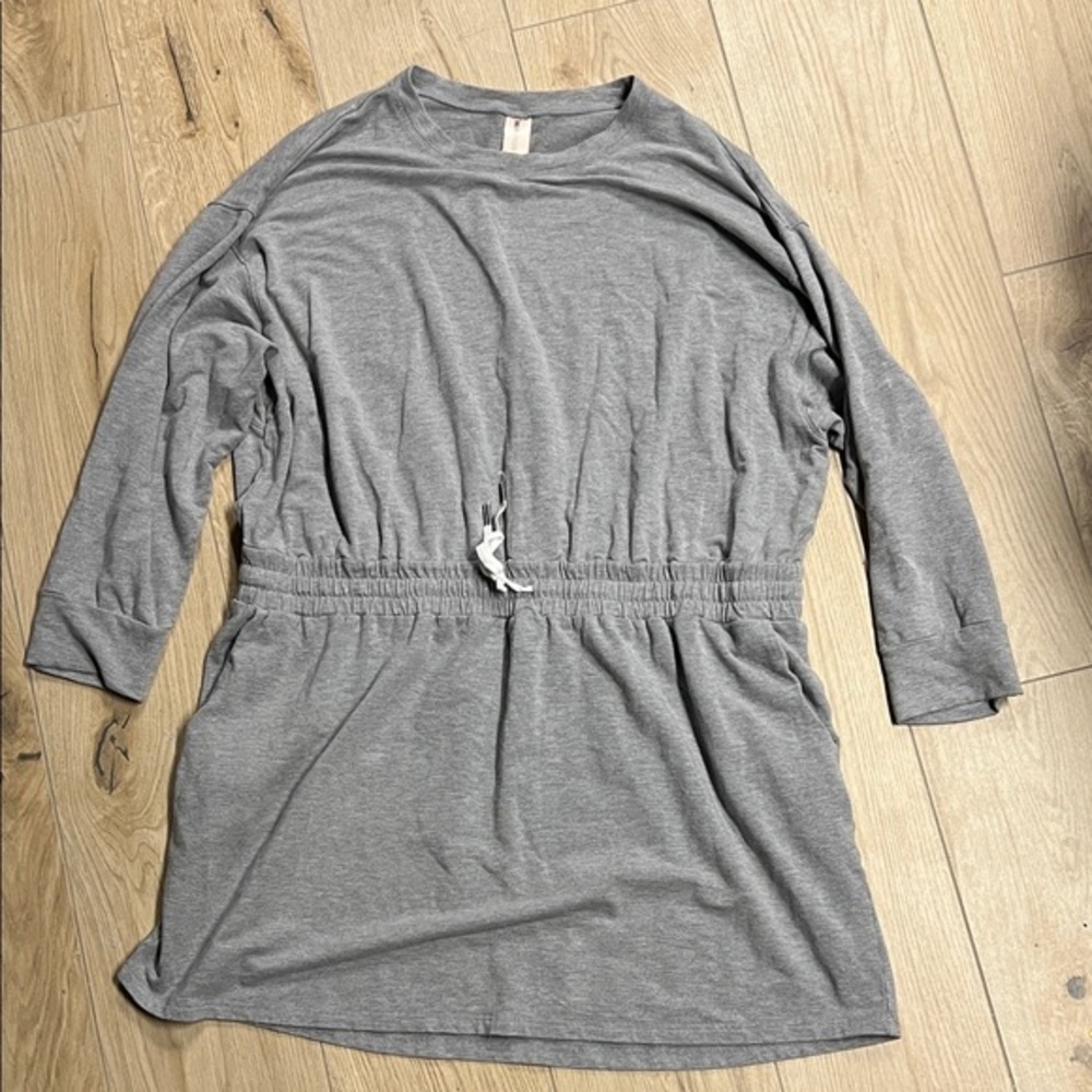 Smash + Tess Heather Gray Long Sleeve Dress